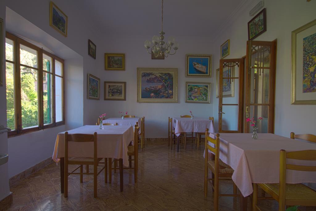 Hostal Miramar Deia Eksteriør billede